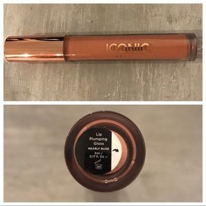 Iconic lip plumping gloss
